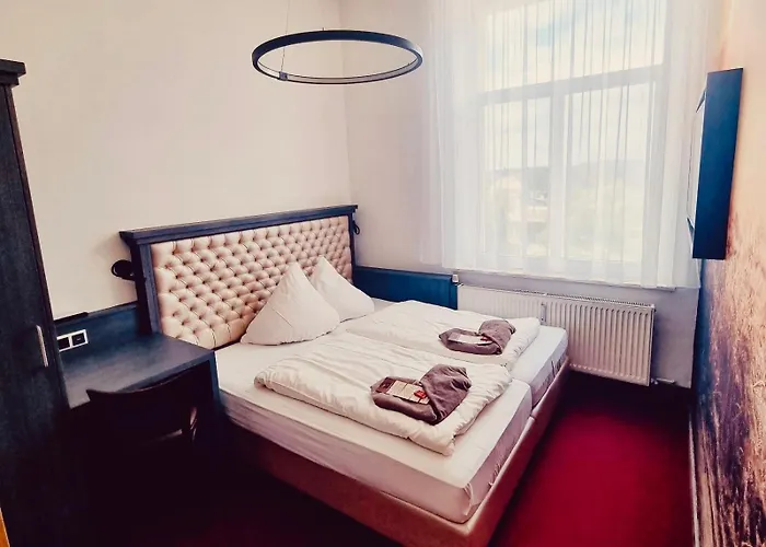 Jaegerhof Hotel *